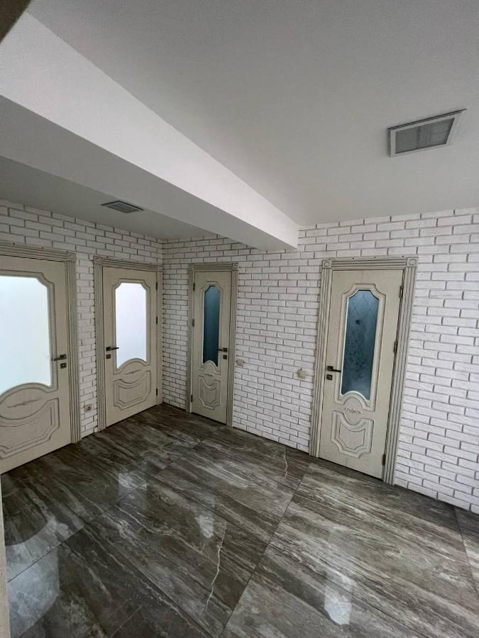 דירות צ'יסינאו Luxrent מראה חיצוני תמונה