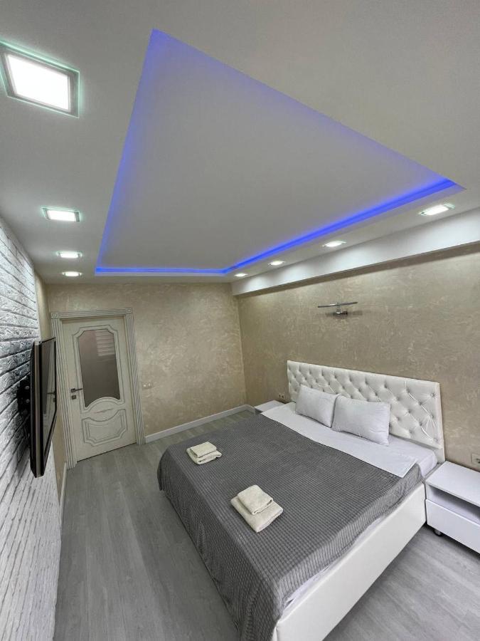 דירות צ'יסינאו Luxrent מראה חיצוני תמונה