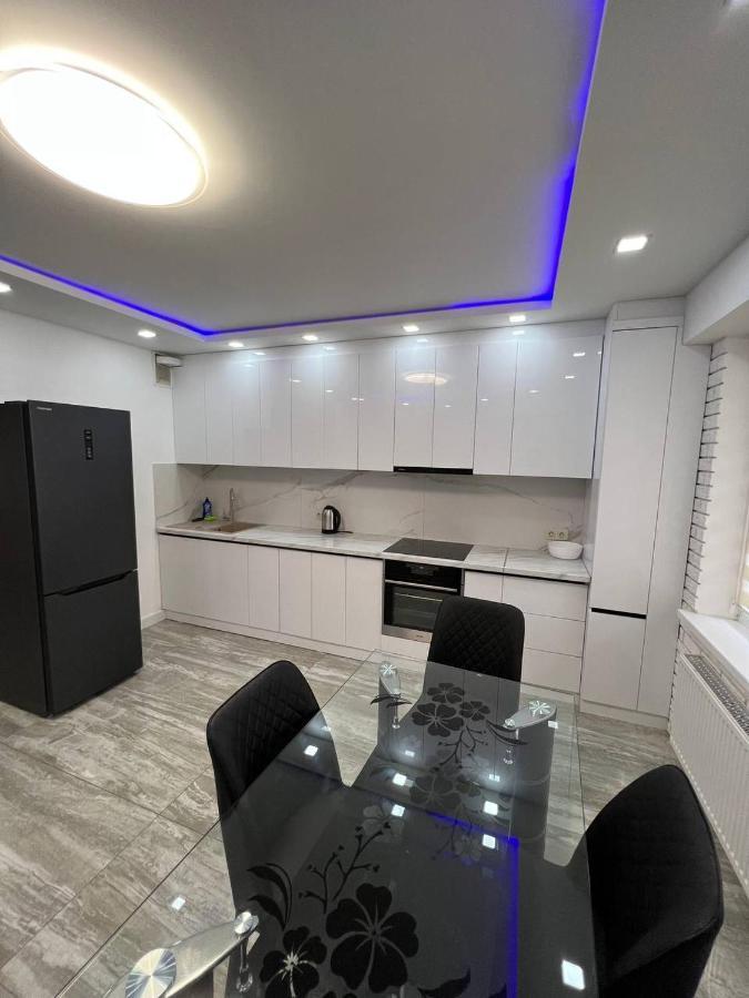 דירות צ'יסינאו Luxrent מראה חיצוני תמונה